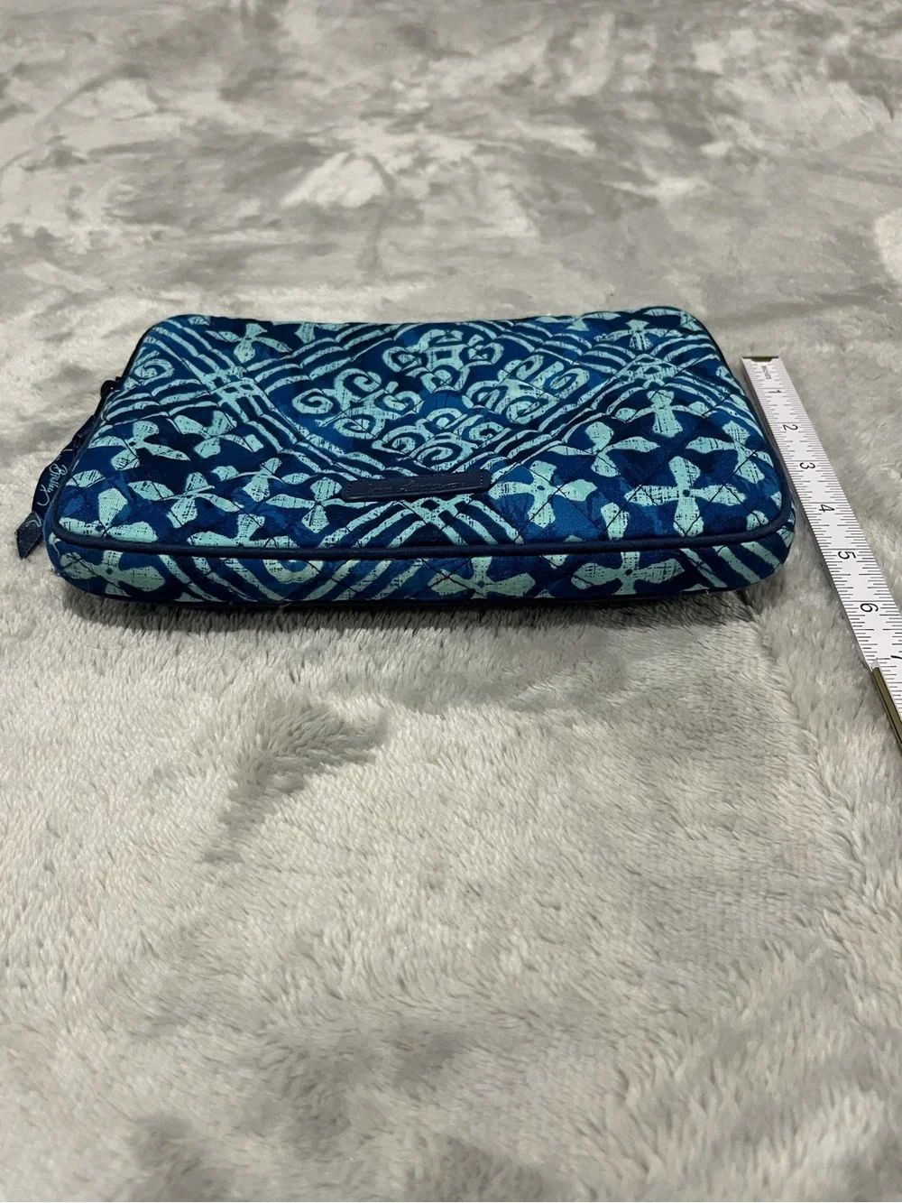 NWOT Vera Bradley Mini Tablet Tamer Tech Organizer Cuban Tiles 8x5.5”